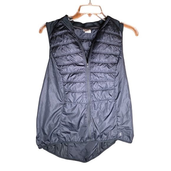 Danskin Now Women’s Black Quilted Athletic Vest XXL 2X Zip Front - Picture 3 of 5